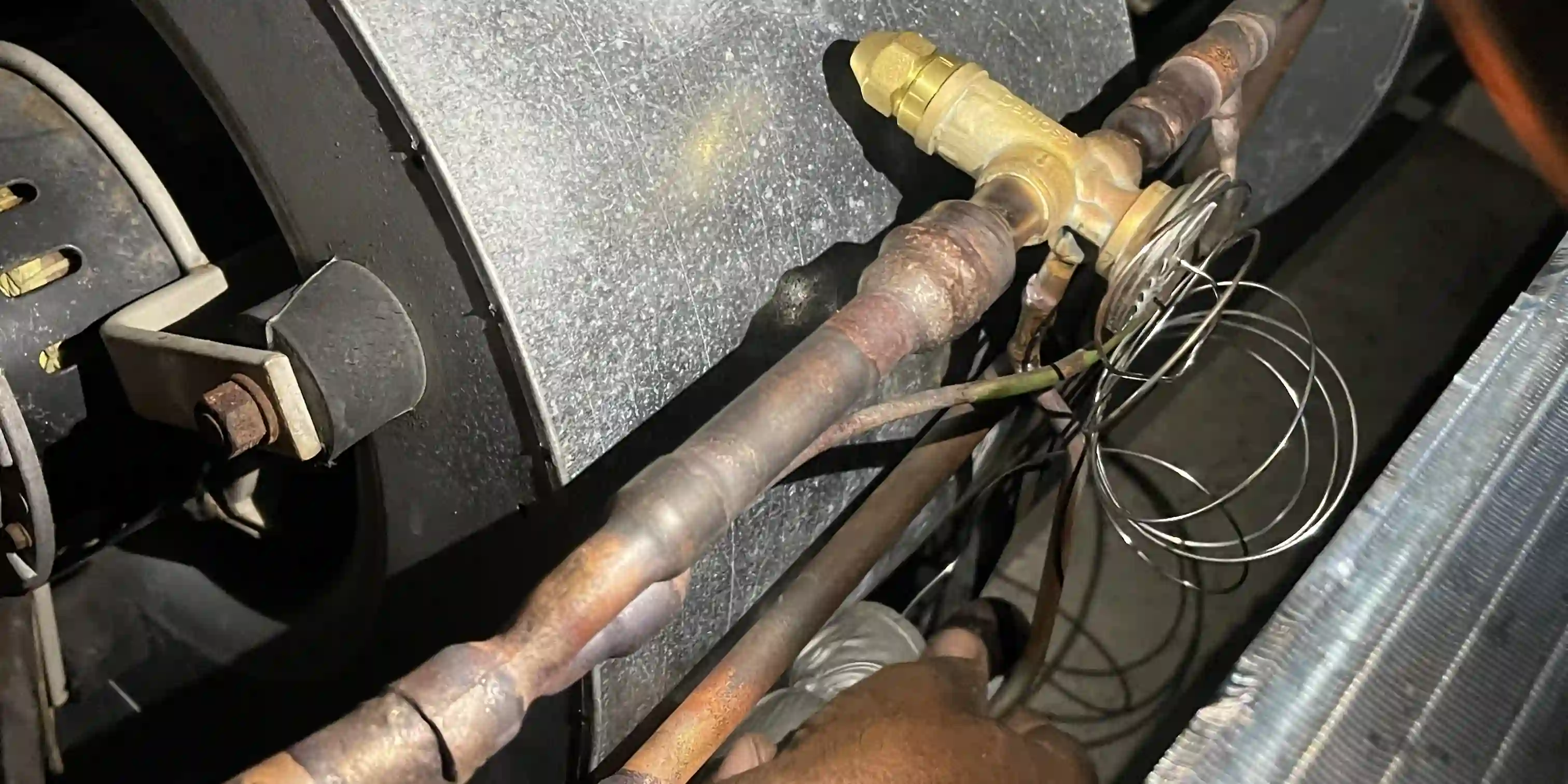Aircon repair photo 1